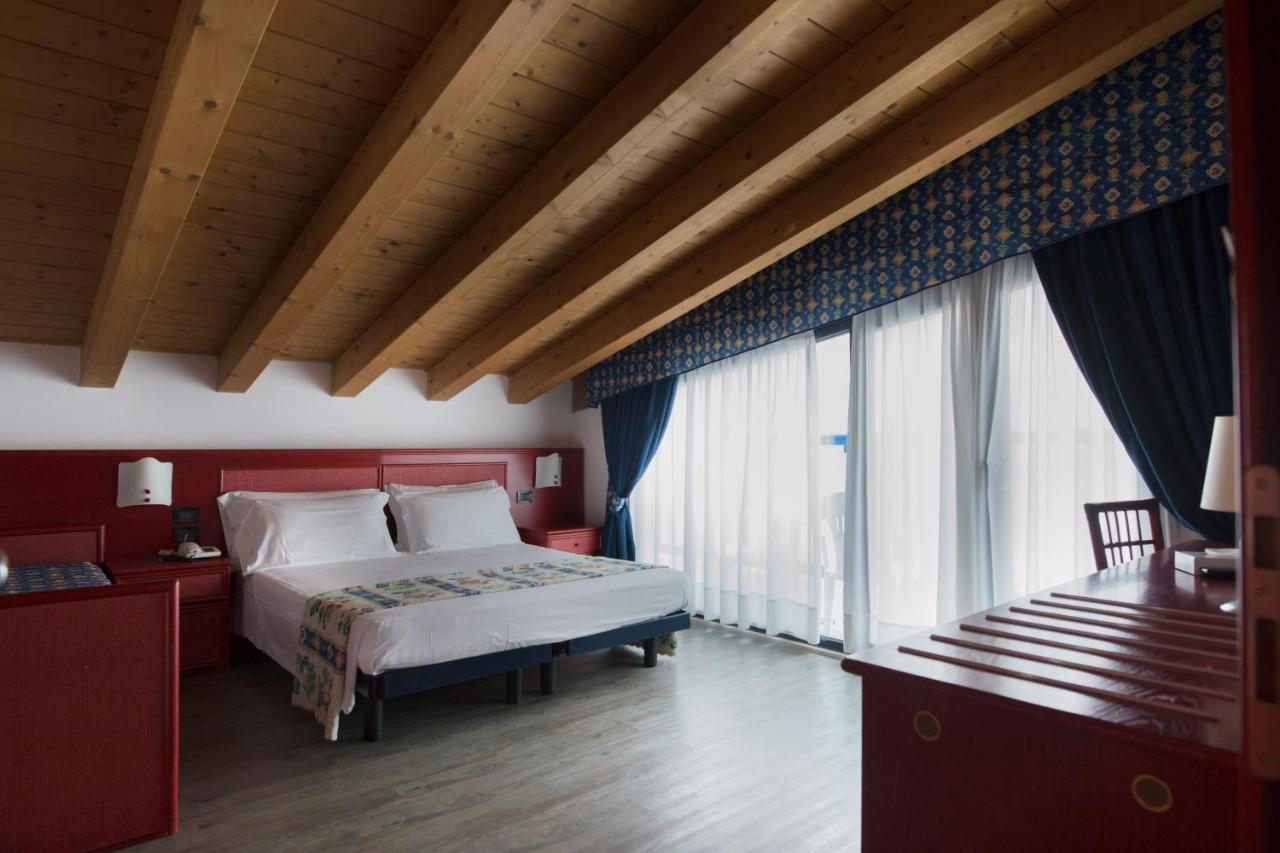Hotel Brioni Mare Lido di Jesolo Exterior photo