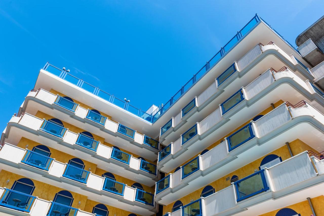 Hotel Brioni Mare Lido di Jesolo Exterior photo