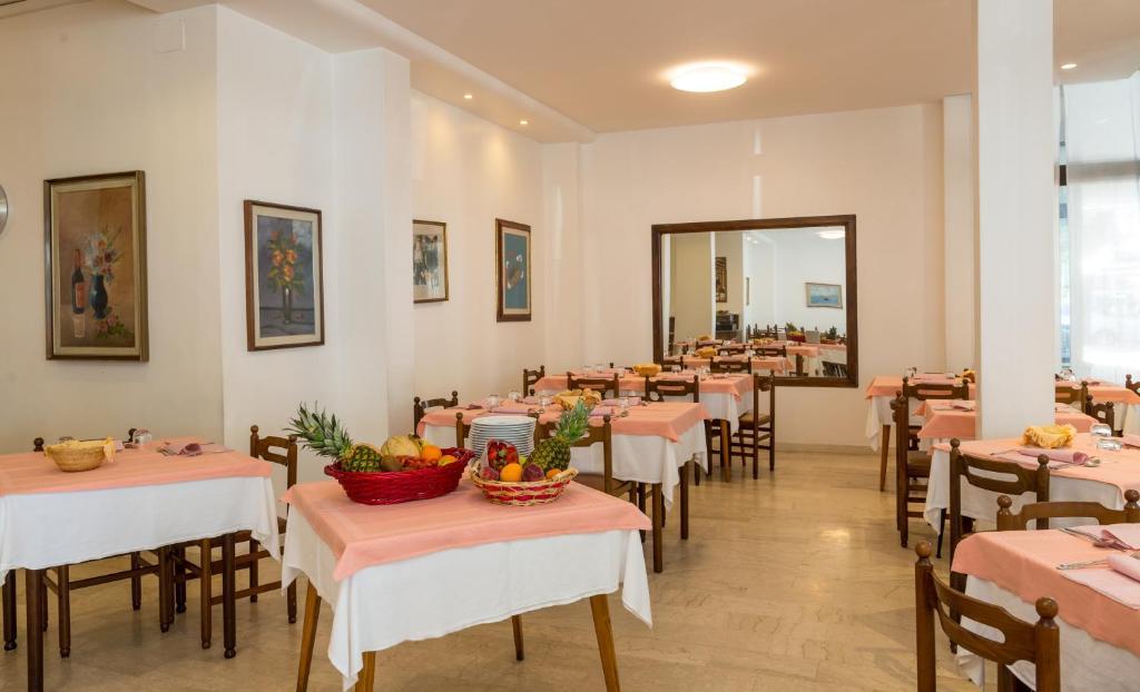 Hotel Brioni Mare Lido di Jesolo Exterior photo